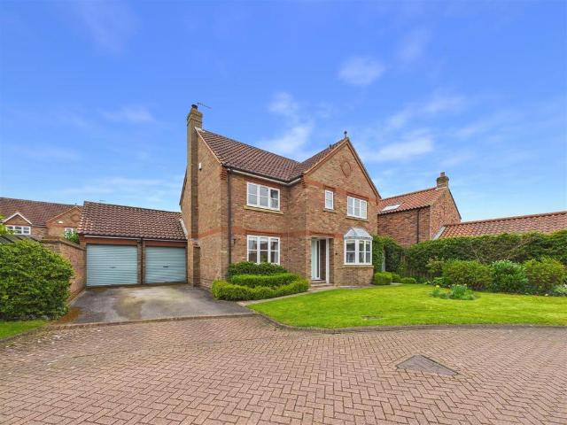 House for sale in North Newbald, East Riding Of Yorkshire