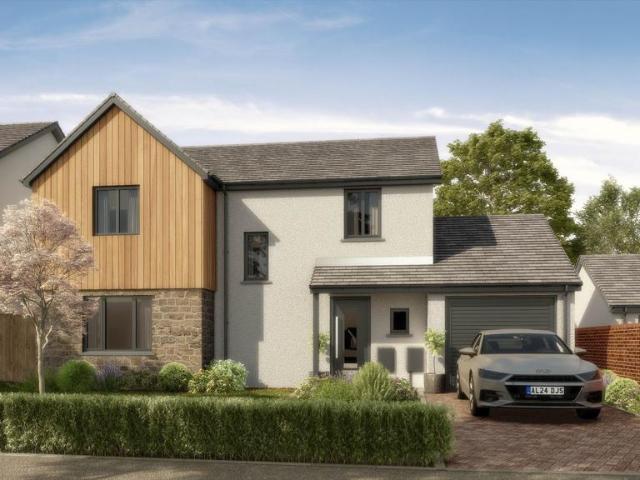 House for sale in Helston, Cornwall
