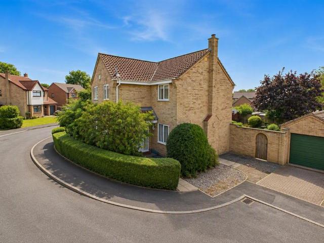 House for sale in Yaxley, Huntingdon