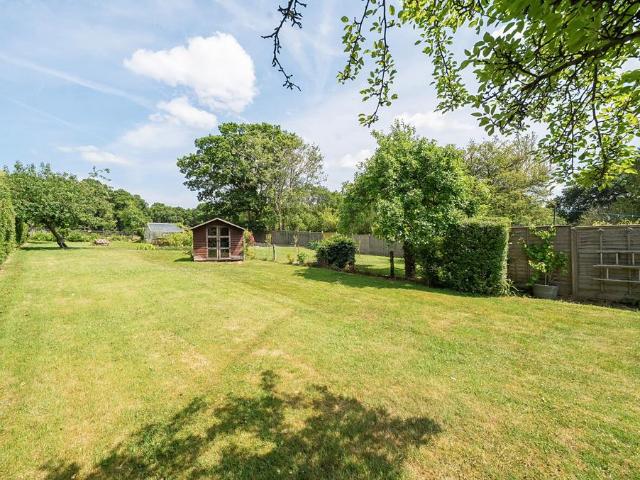 House for sale in Brambridge, Hampshire