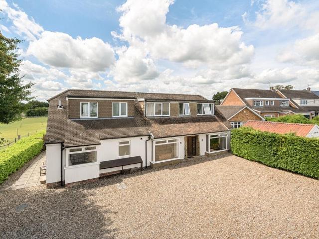 House for sale in Wright's Green, Duton Hill