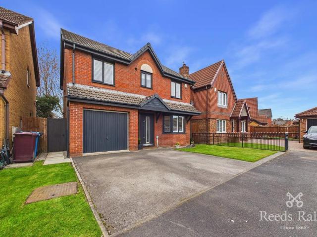House for sale in Huyton, Knowsley