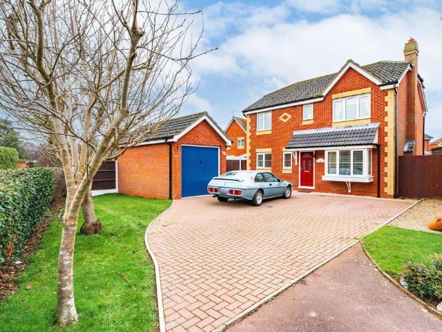 House for sale in Hemsby, Great Yarmouth