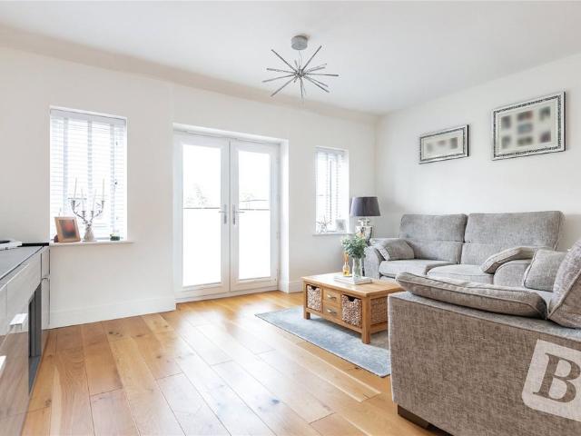 House for sale in Coxtie Green, Navestock Side
