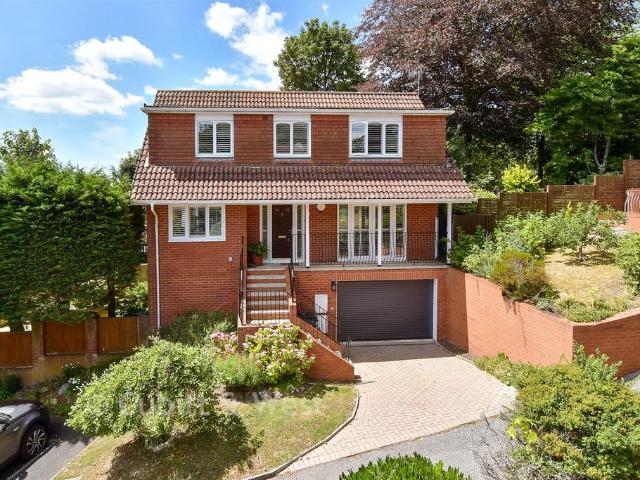 House for sale in Woodingdean, Brighton & Hove