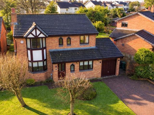 House for sale in Larchwood, Bebington