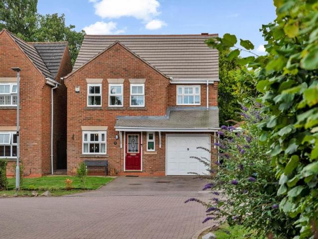 House for sale in Elmfield, Leicestershire