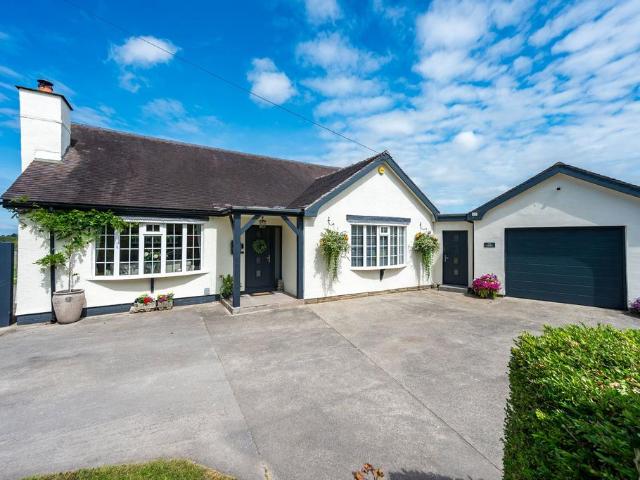 House for sale in Elswick, Lancashire