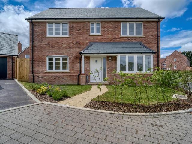 House for sale in Shillingstone, East Dorset
