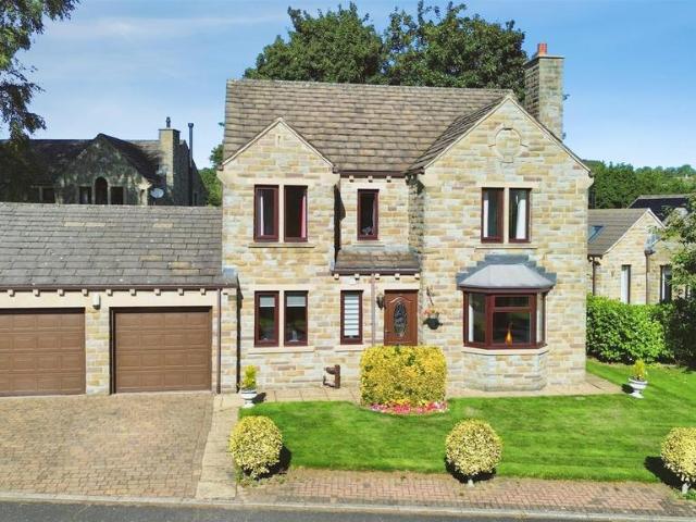 House for sale in Northowram, Calderdale
