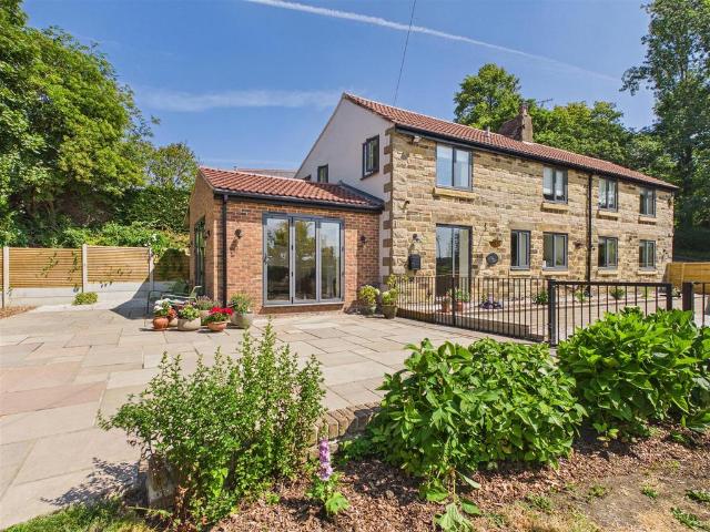 House for sale in Brackenfield, East Midlands