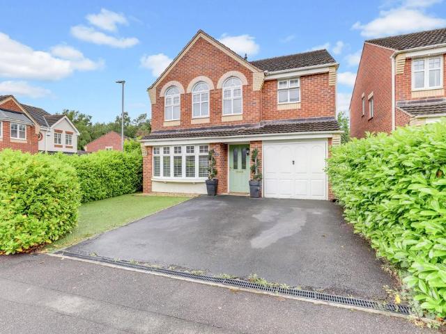 House for sale in Berry Hill, Potters Corner