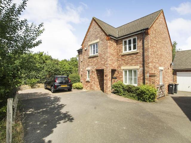House for sale in Bedford