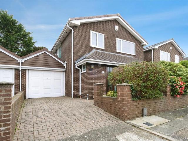 House for sale in Calderstones