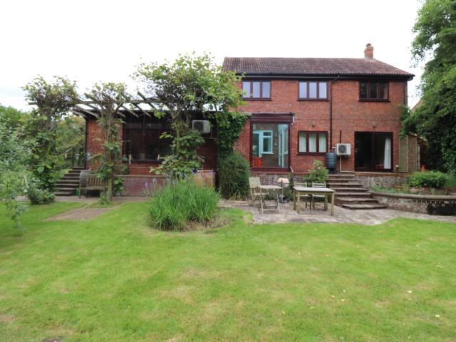 House for sale in Flordon, Burgh St Peter