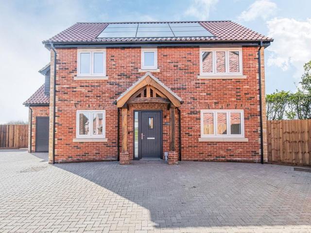 House for sale in Crostwick, Norfolk