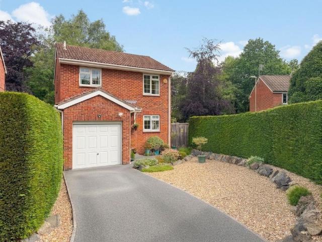 House for sale in Hythe and Dibden, Ashurst Bridge