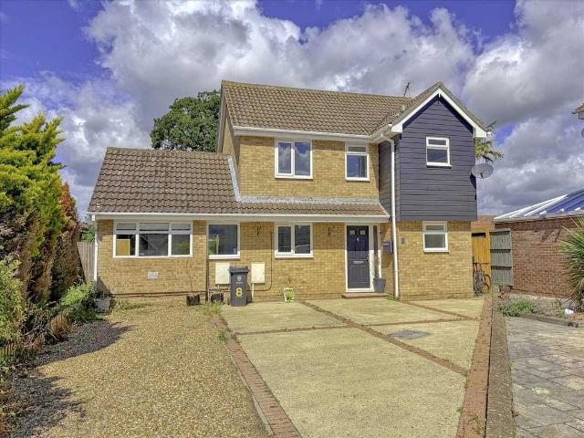 House for sale in Frinton and Walton, Dale Hill