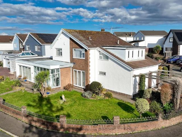 House for sale in Newton, Wales