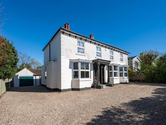 House for sale in World's End, Perryfields