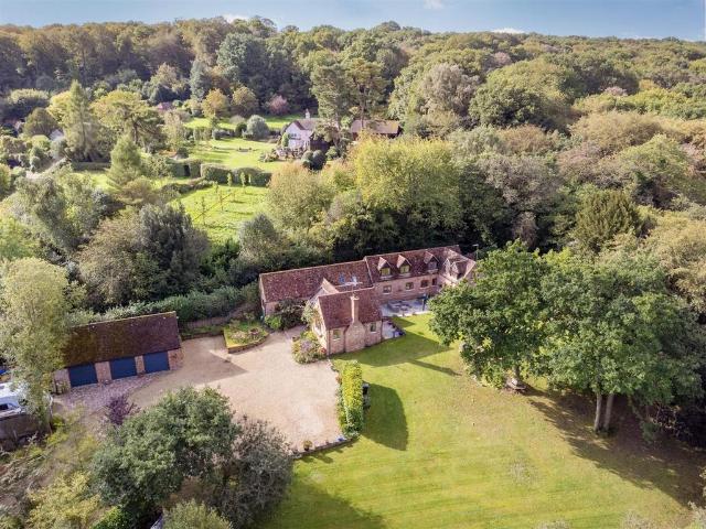 House for sale in Berrick Salome, Oxfordshire