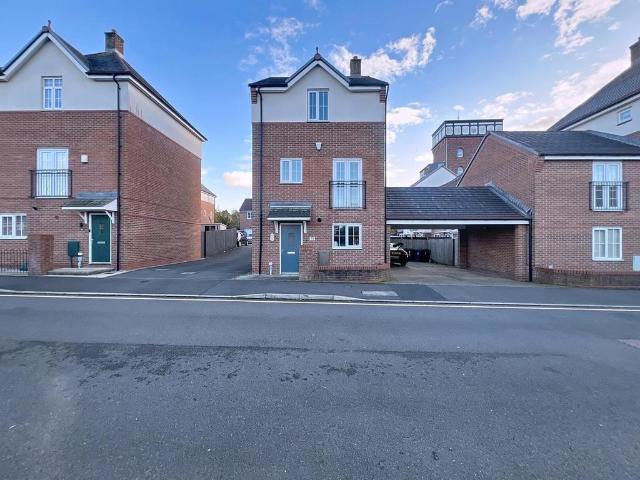House for sale in Roby Mill, Lancashire