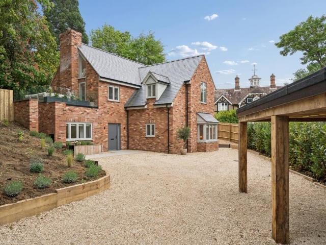 House for sale in Little Brickhill