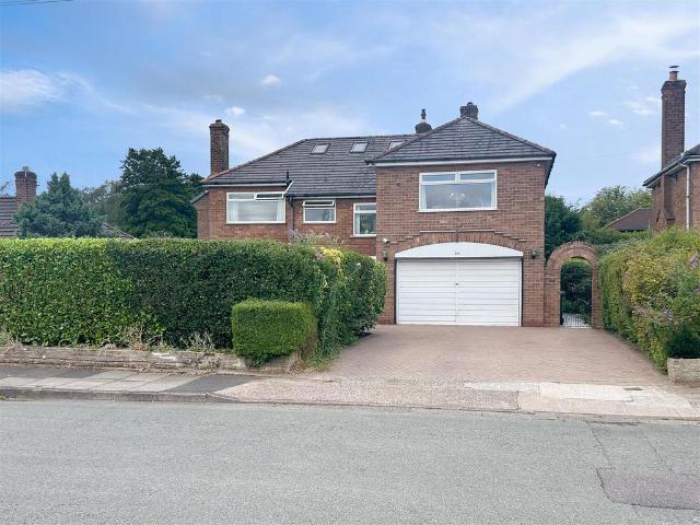 House for sale in Ashton upon Mersey, Trafford Park