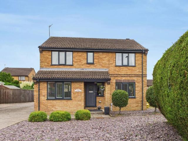 House for sale in Norton-on-derwent, North Yorkshire