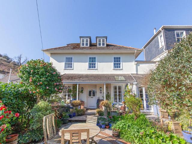House for sale in Strode, Devon