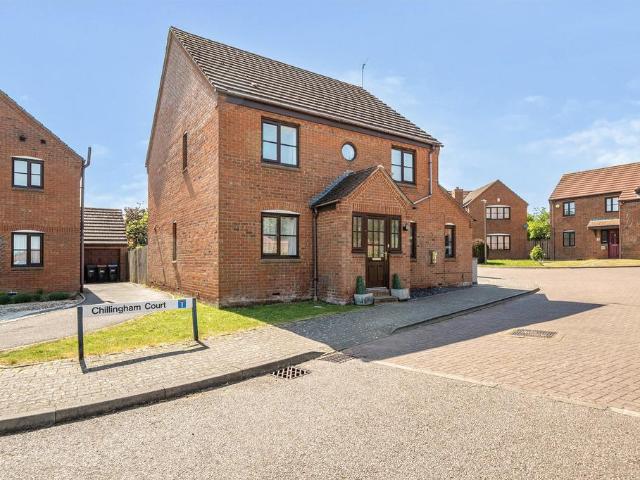 House for sale in Shenley Brook End, Milton Keynes