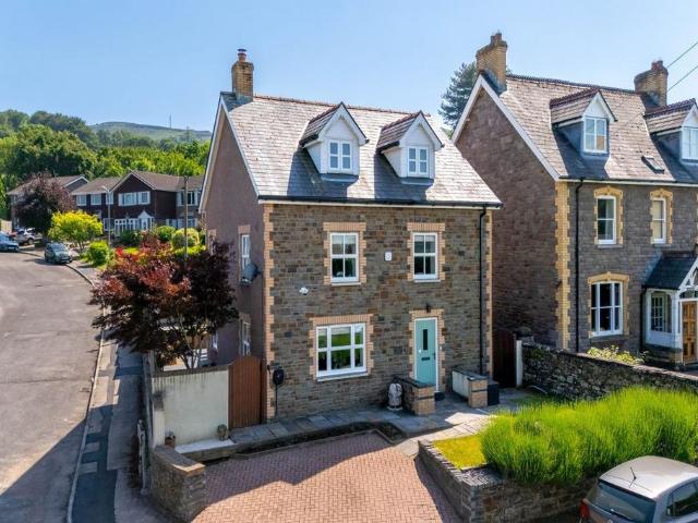 House for sale in Gilwern, Wales