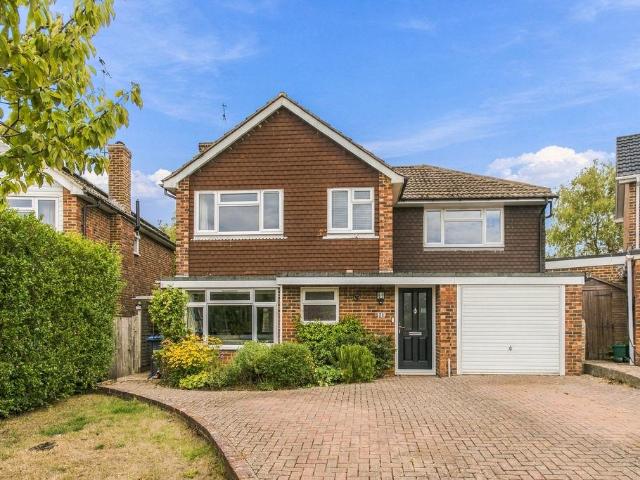 House for sale in Perryfields, West Sussex