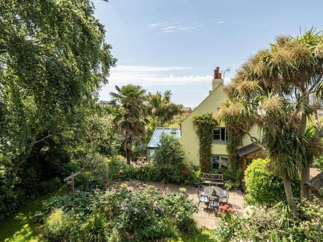 House for sale in Clapham, West Sussex