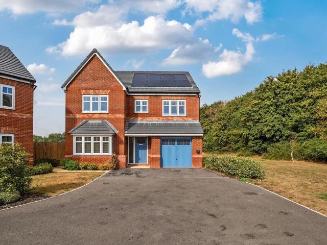 House for sale in Devizes, Wiltshire