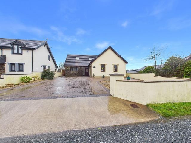House for sale in East Williamston, Wales