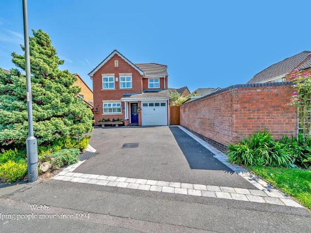 House for sale in Bloxwich, West Midlands