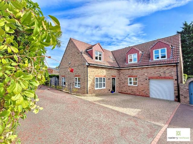 House for sale in Egglescliffe Village, Egglescliffe