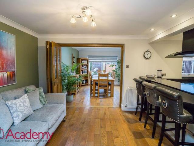 House for sale in Upton Rocks, Widnes