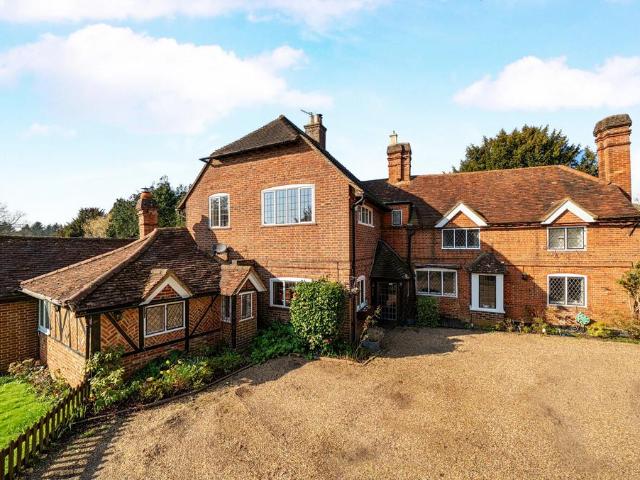 House for sale in Worplesdon, Westborough