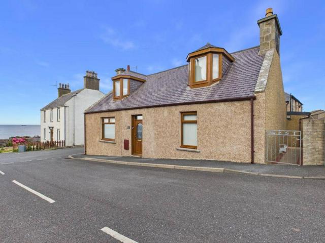House for sale in Macduff, Scotland