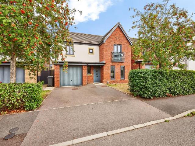 House for sale in Hampton Vale, Peterborough