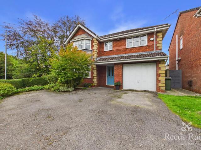 House for sale in Sutton Leach, St Helens
