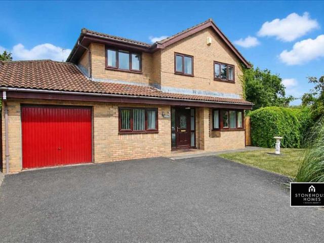 House for sale in Walton Park, Firbank