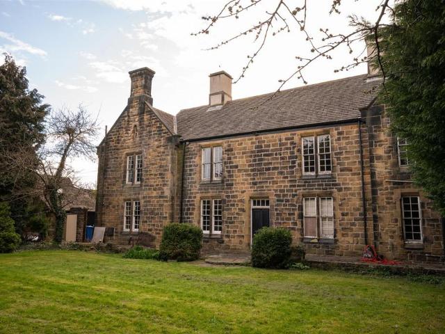 House for sale in Chapeltown, South Yorkshire