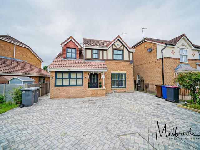 House for sale in Salford, Greater Manchester
