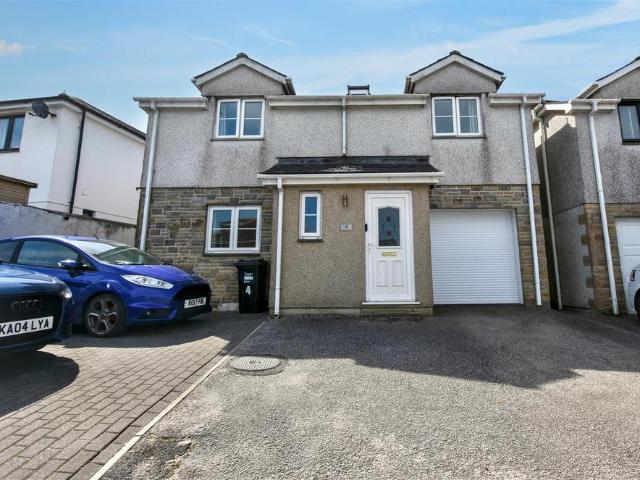 House for sale in Mount Ambrose, Cornwall