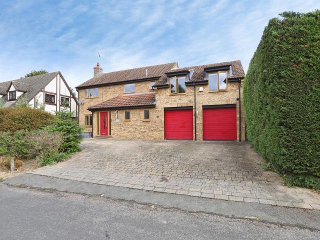 House for sale in Huntingdon, Cambridgeshire
