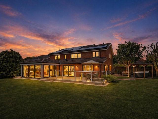 House for sale in East Hanney, Dromore