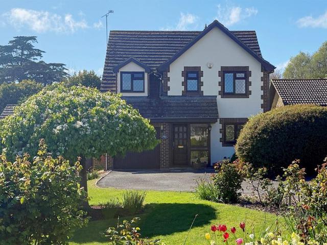 House for sale in Burton Bradstock, East Dorset